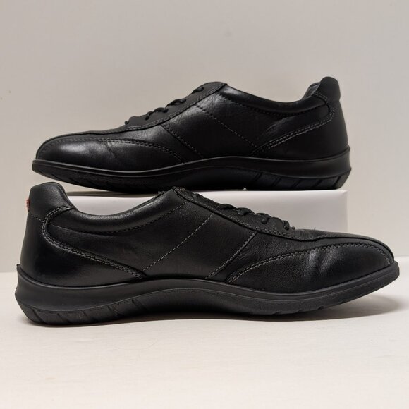 Ecco Sky Lace-Up Leather Sneaker in Black - Picture 9 of 16
